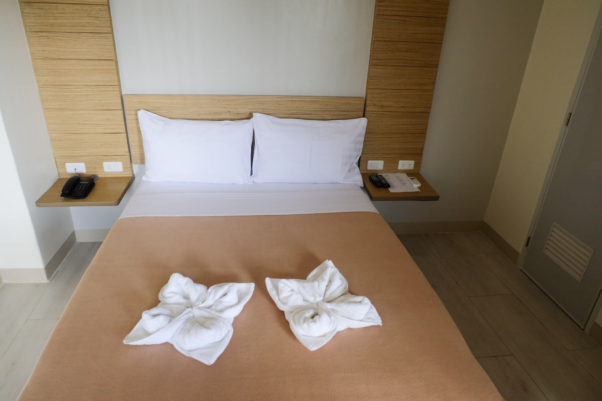 Chambre Mactan Hotel Île de Mactan Extérieur photo